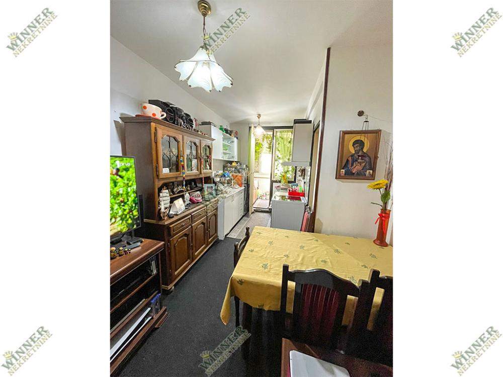 Slika 4 - Mića Radakovića, Dvoiposoban stan na prodaju, 61m2, 152.000€