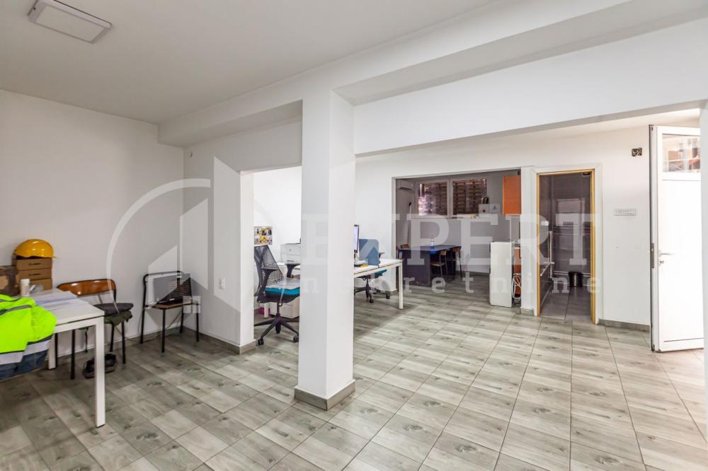 Slika 5 - Šumadijska,  Lokal za izdavanje, 2000m2, 8.000€