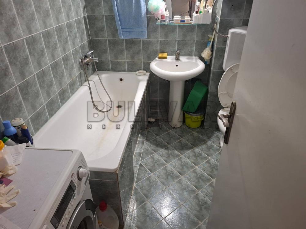 Slika 3 - Bulevar dr Zorana, Dvosoban stan za izdavanje, 54m2, 350€