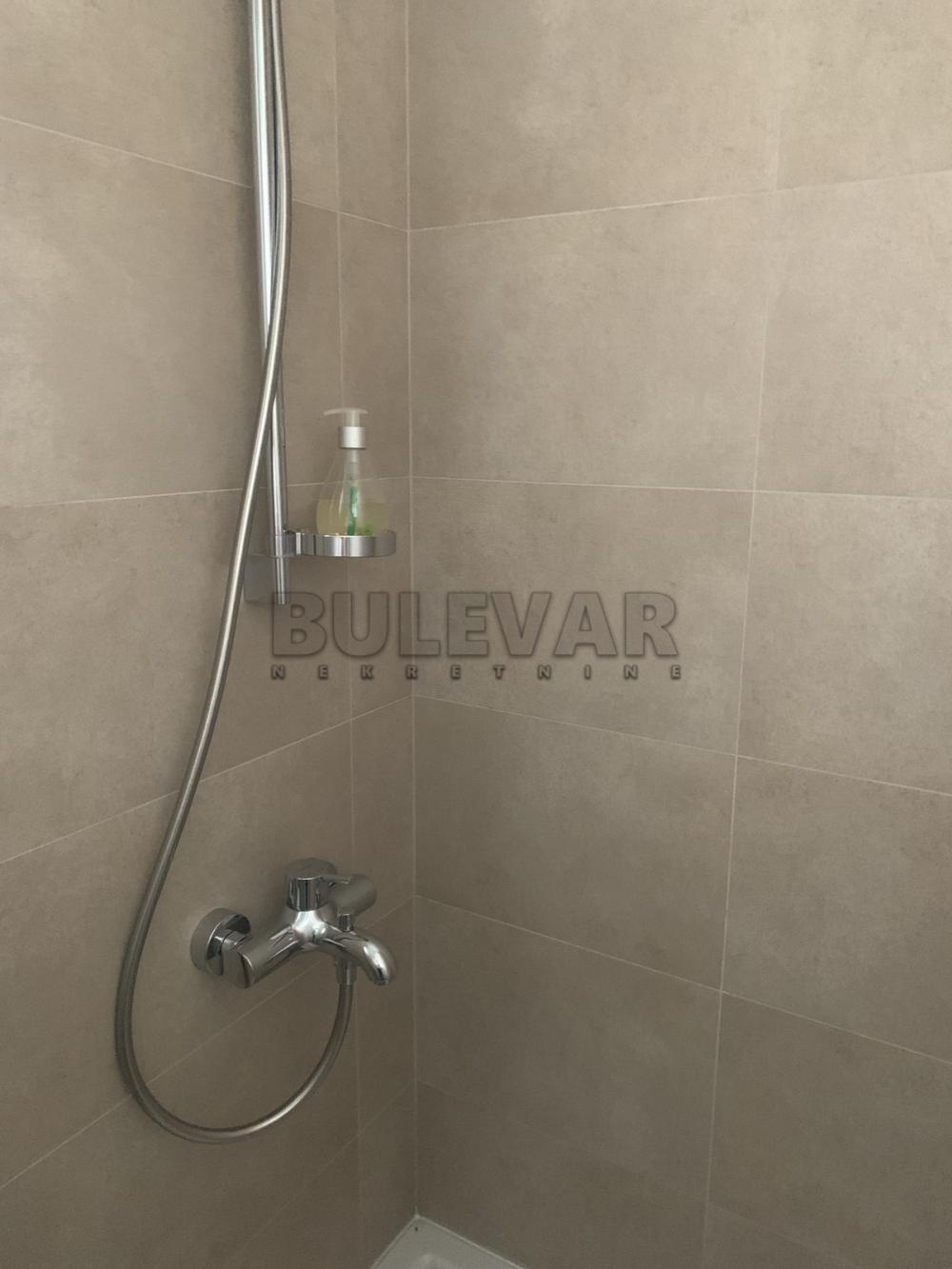 Slika 10 - Njegoševa,  Lokal za izdavanje, 46m2, 400€