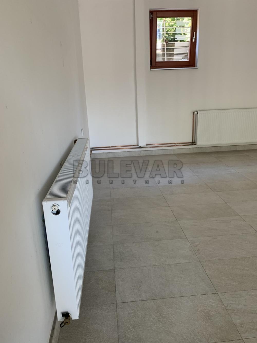 Slika 2 - Njegoševa,  Lokal za izdavanje, 46m2, 400€