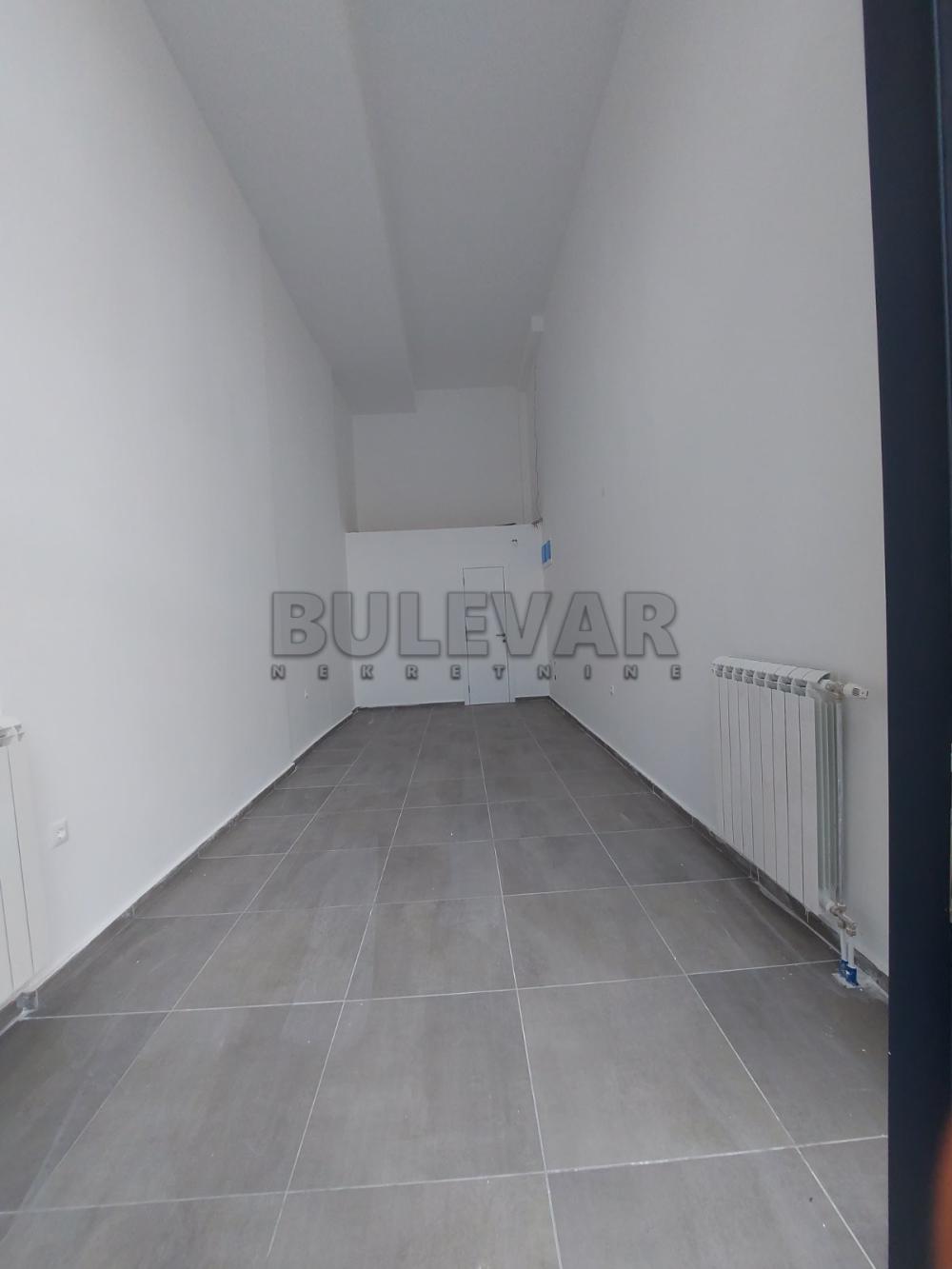 Slika 1 - Obilićev venac,  Lokal za izdavanje, 25m2, 400€