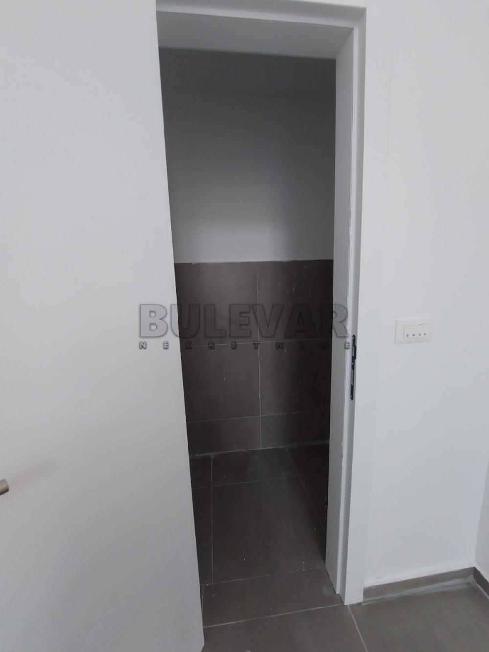 Slika 2 - Obilićev venac,  Lokal za izdavanje, 25m2, 400€