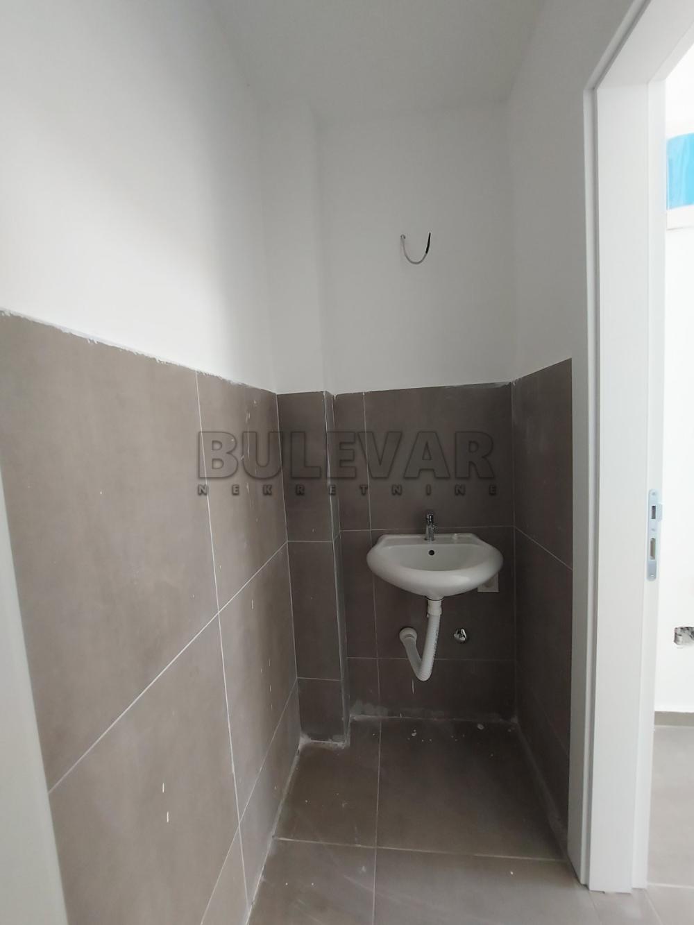 Slika 3 - Obilićev venac,  Lokal za izdavanje, 25m2, 400€