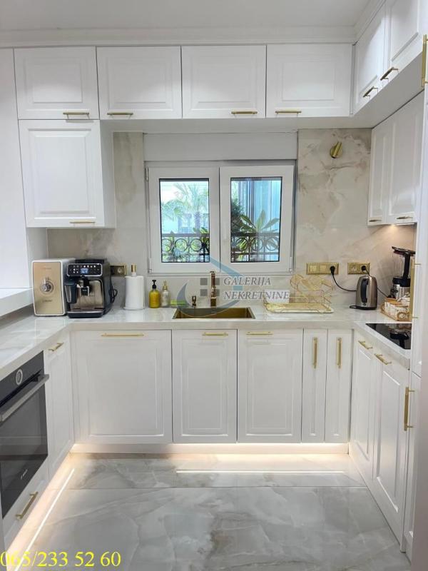 Slika 7 - Miloja Đaka, Četvorosoban stan na prodaju, 175m2, 950.000€