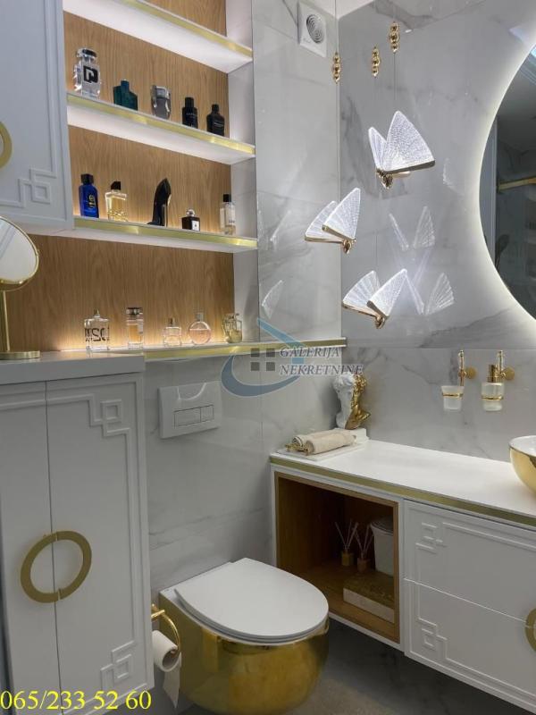 Slika 0 - Miloja Đaka, Četvorosoban stan na prodaju, 175m2, 950.000€