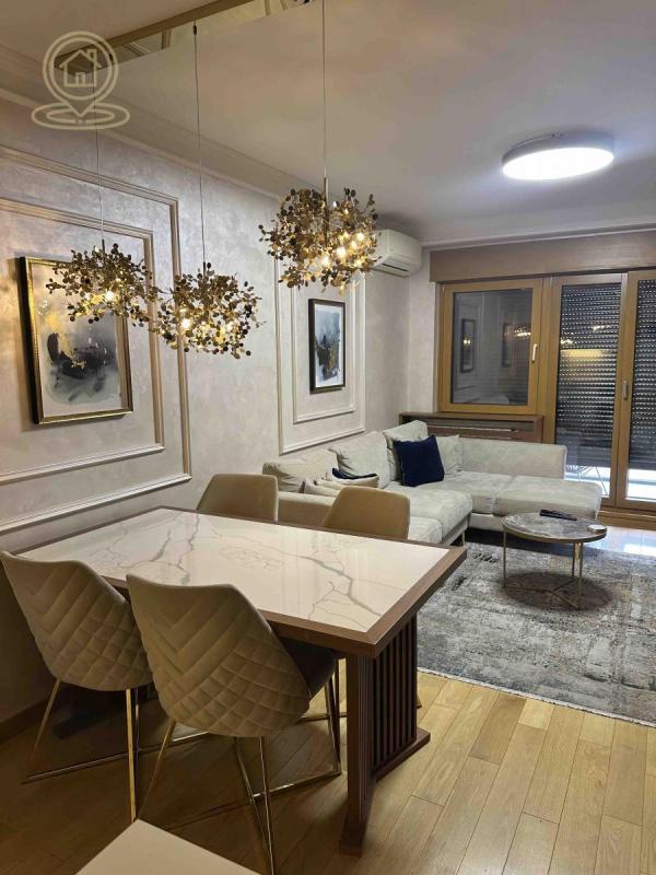 Glavna slika -Kneza Straćimira, Trosoban stan za izdavanje, 60m2, 1.200€