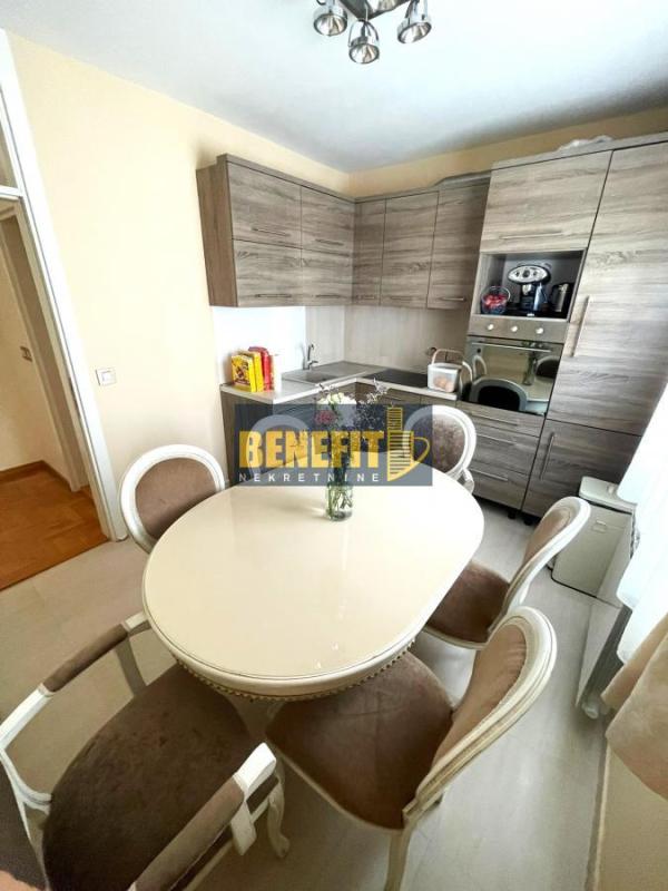 Slika 8 - Trosoban stan na prodaju, 80m2, 295.000€