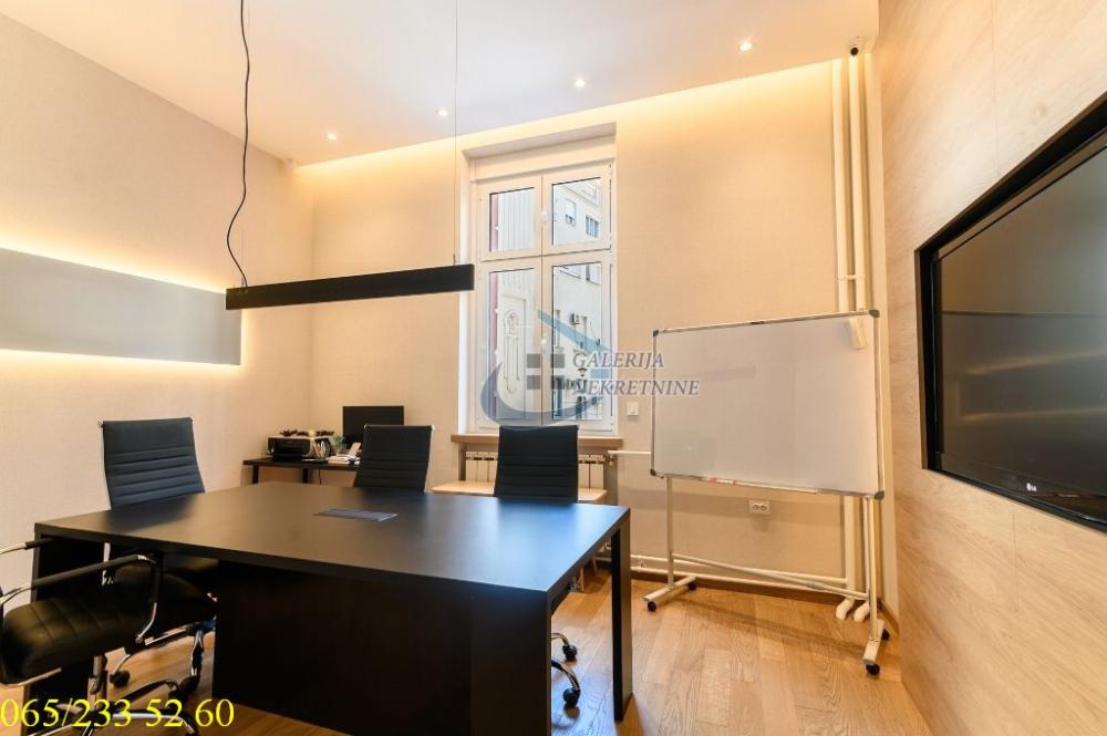 Slika 2 - Hilandarska,  Lokal za izdavanje, 21m2, 600€