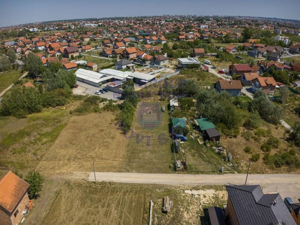 Slika 2 -  Plac na prodaju, Veternik, 116.700€