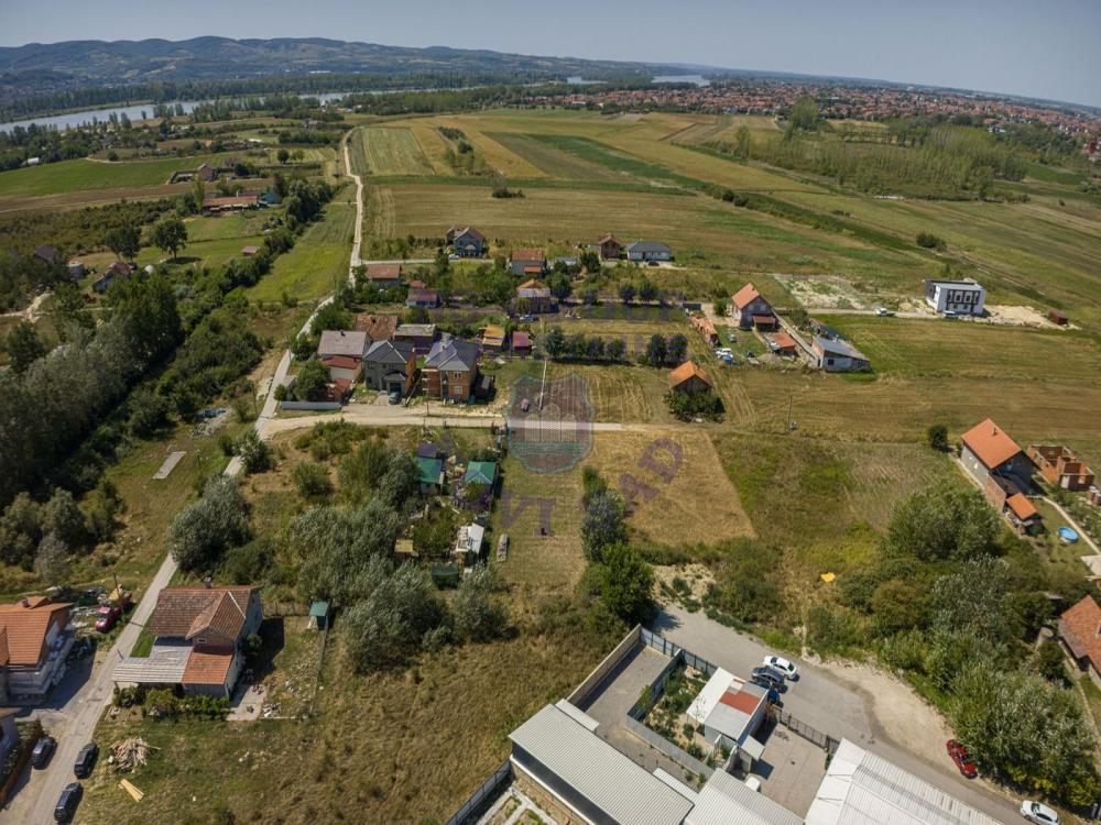 Slika 4 -  Plac na prodaju, Veternik, 116.700€