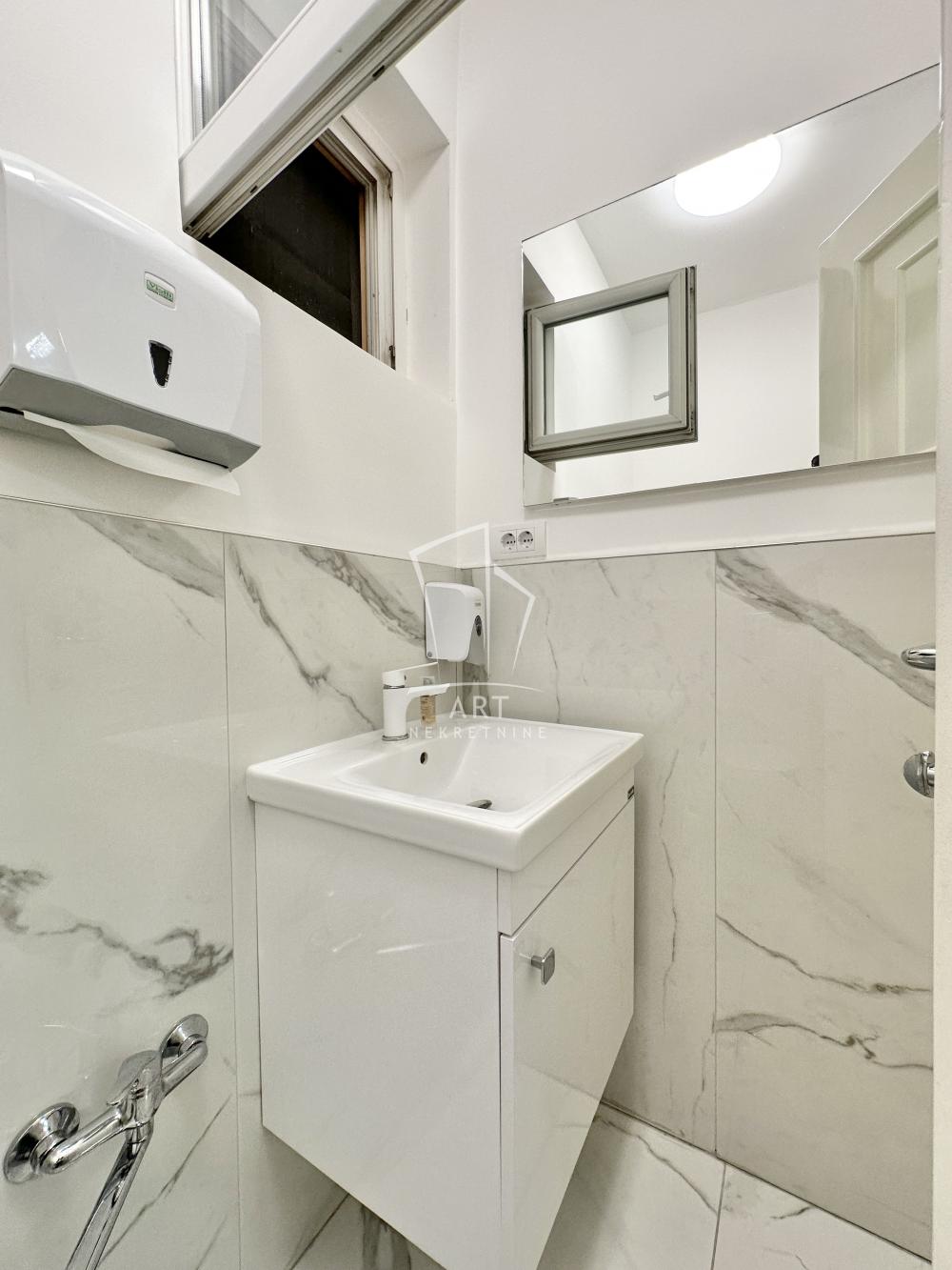 Slika 9 - Beogradska, Četvoroiposoban stan za izdavanje, 104m2, 2.200€