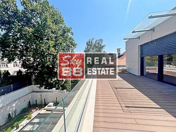 Glavna slika - Kuća na prodaju, 900m2, 4.500.000€