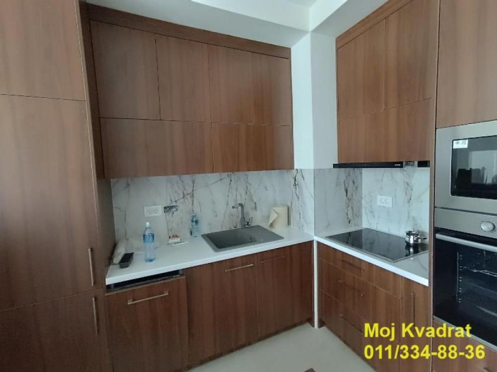 Slika 1 - Trosoban stan za izdavanje, 72m2, 1.400€