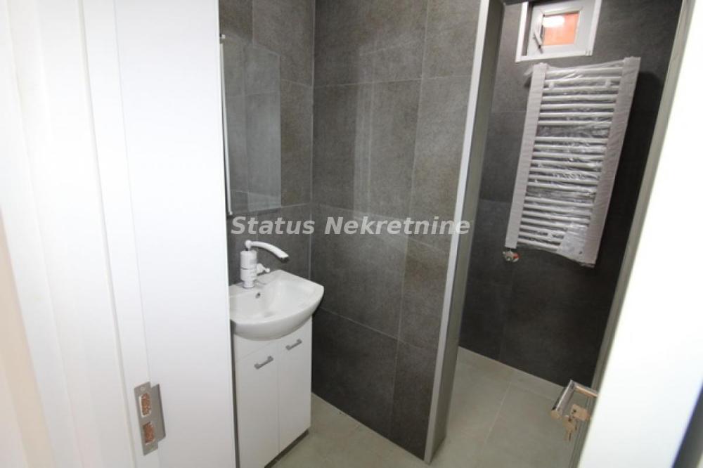 Slika 4 -  Lokal na prodaju, 116m2, 213.000€