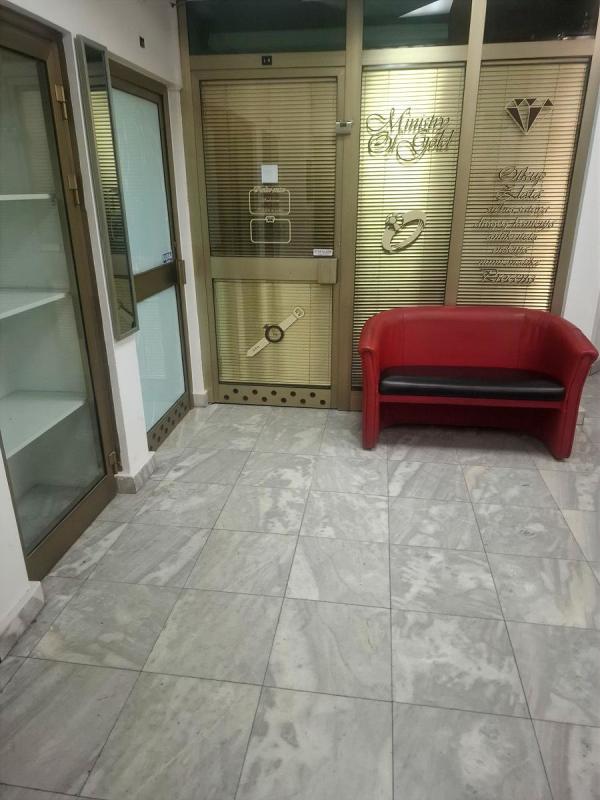 Slika 2 - Uzun Mirkova,  Lokal na prodaju, 14m2, 26.000€