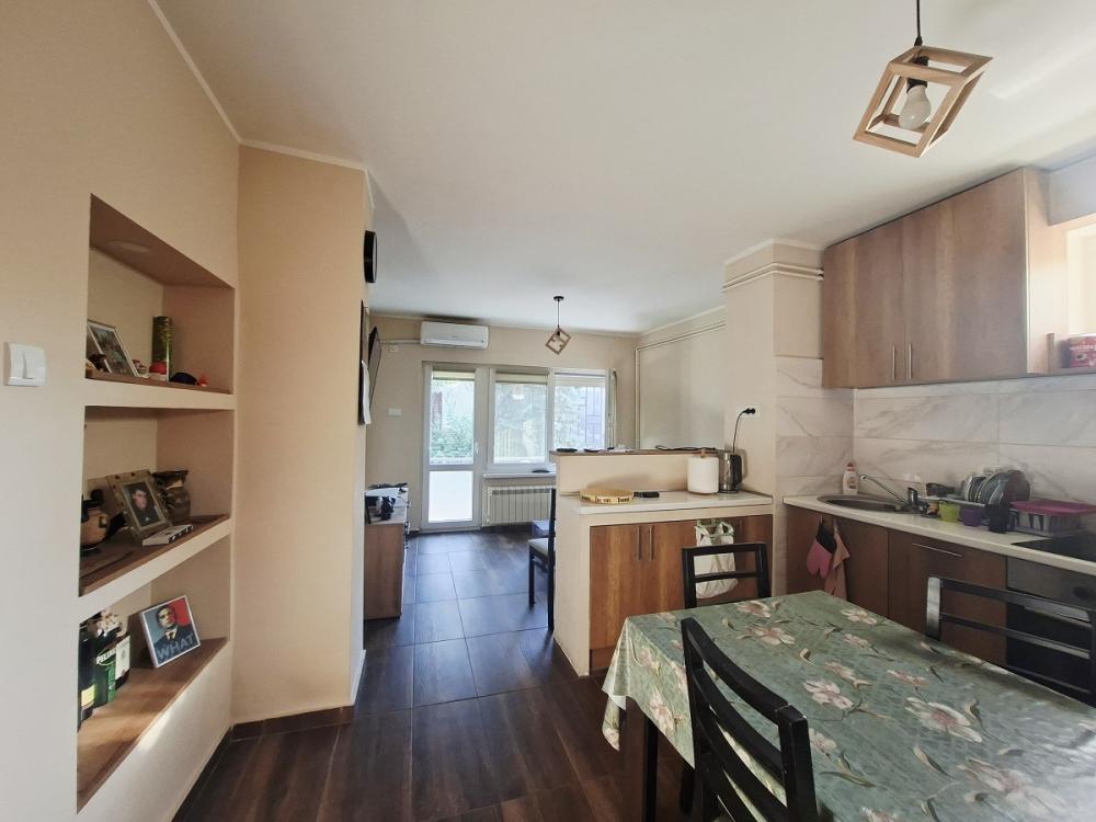 Slika 3 - Emila Zole, Dvoiposoban stan na prodaju, 65m2, 180.000€