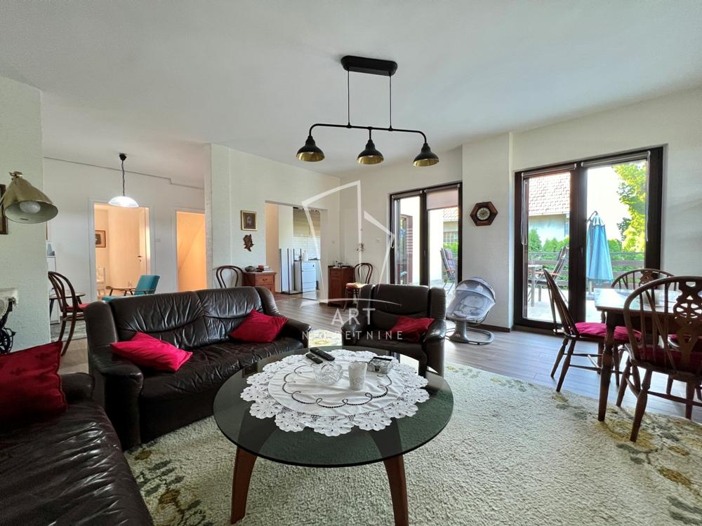 Slika 7 - Avalska,  Kuća na prodaju, 398m2, 350.000€