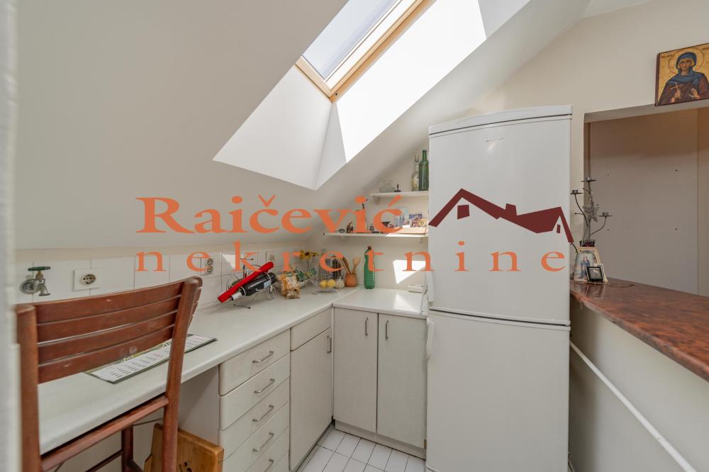 Slika 9 - Ljubinke Bobic, Četvorosoban stan na prodaju, 63m2, 171.000€