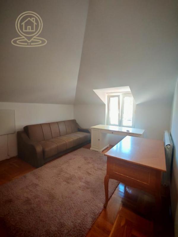 Slika 8 - Četvorosoban stan za izdavanje, 105m2, 1.000€