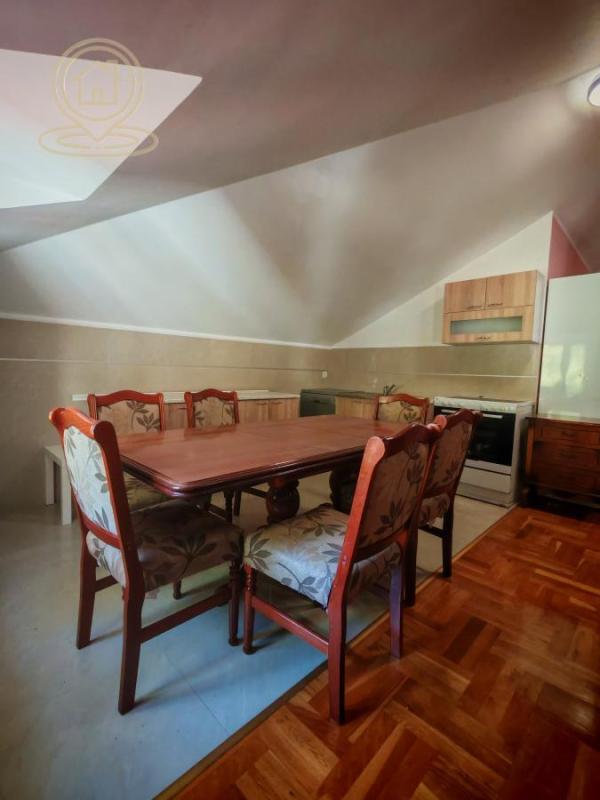 Slika 4 - Četvorosoban stan za izdavanje, 105m2, 1.000€