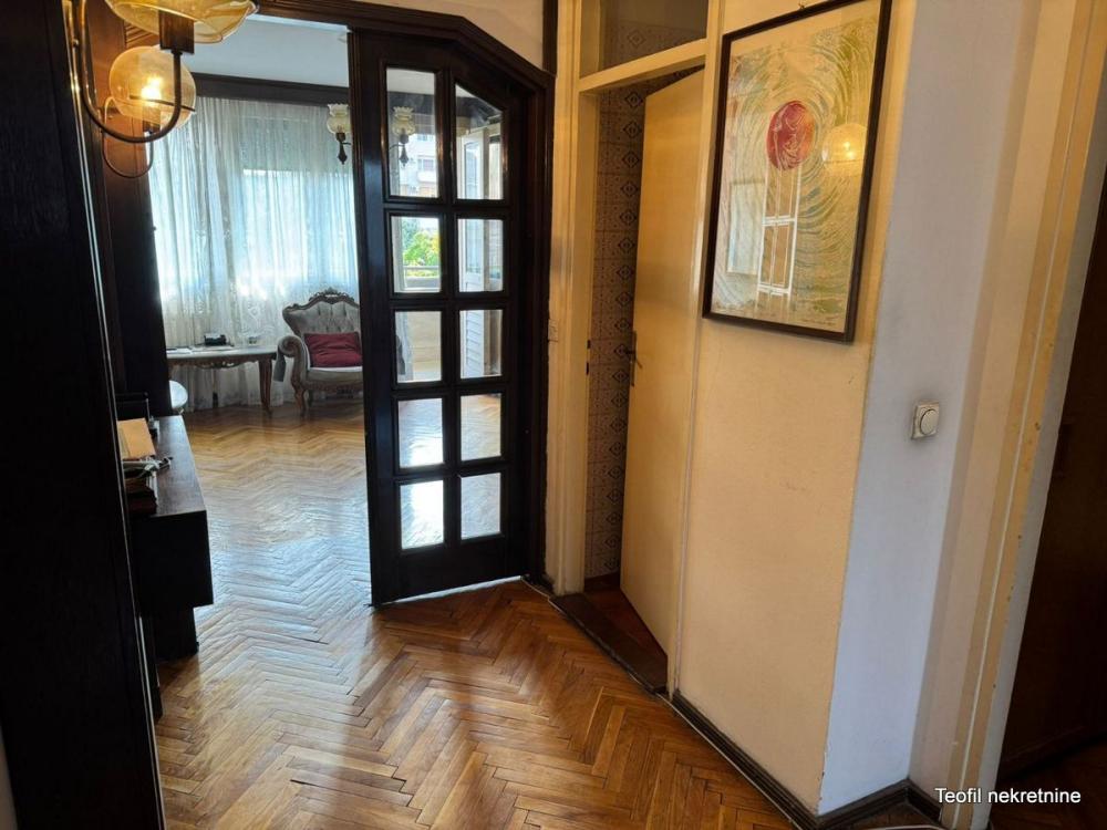 Slika 7 - Topličin venac, Četvorosoban stan na prodaju, 97m2, 530.000€