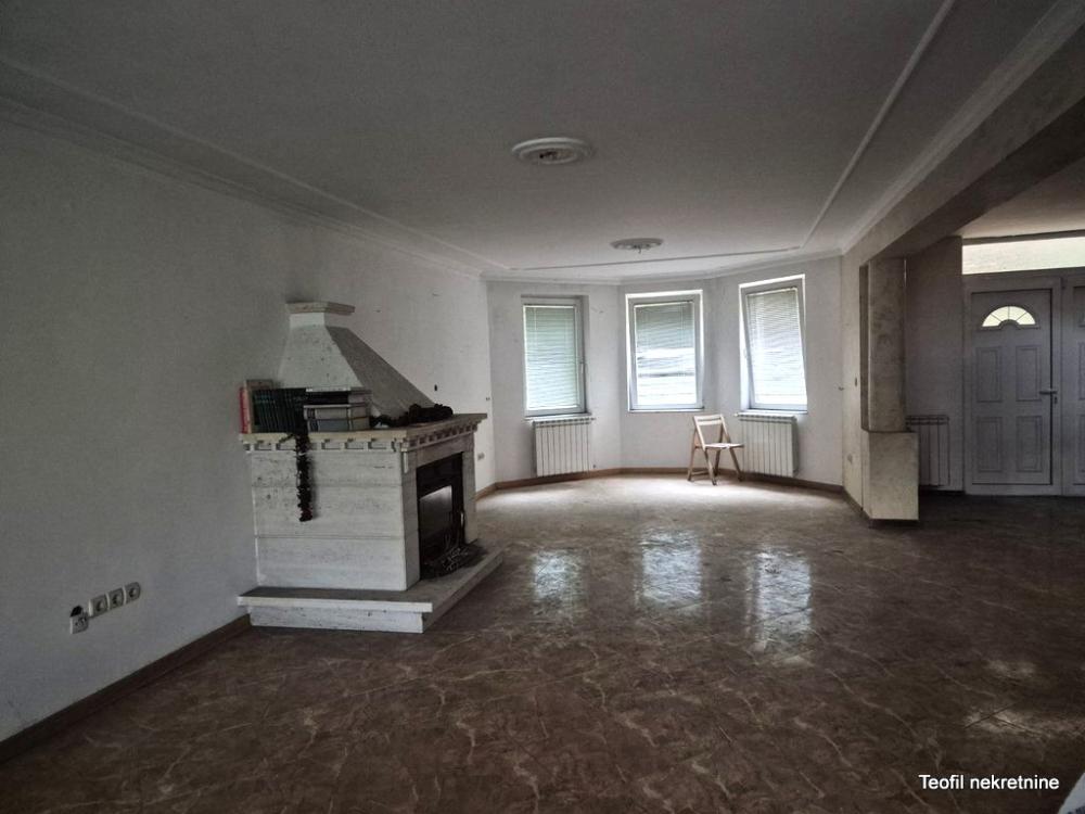 Slika 9 - Plitvička,  Kuća na prodaju, 438m2, 850.000€