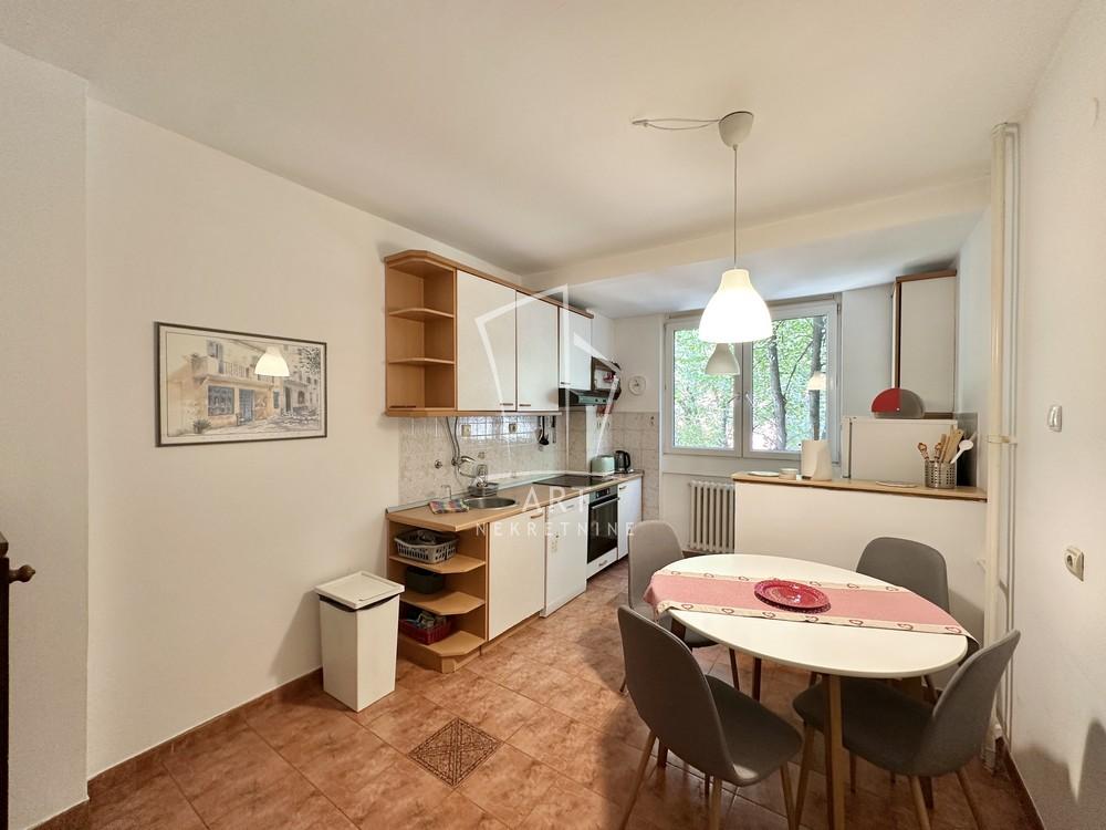 Slika 9 - Bulevar Kralja Aleksandra, Dvoiposoban stan za izdavanje, 73m2, 700€