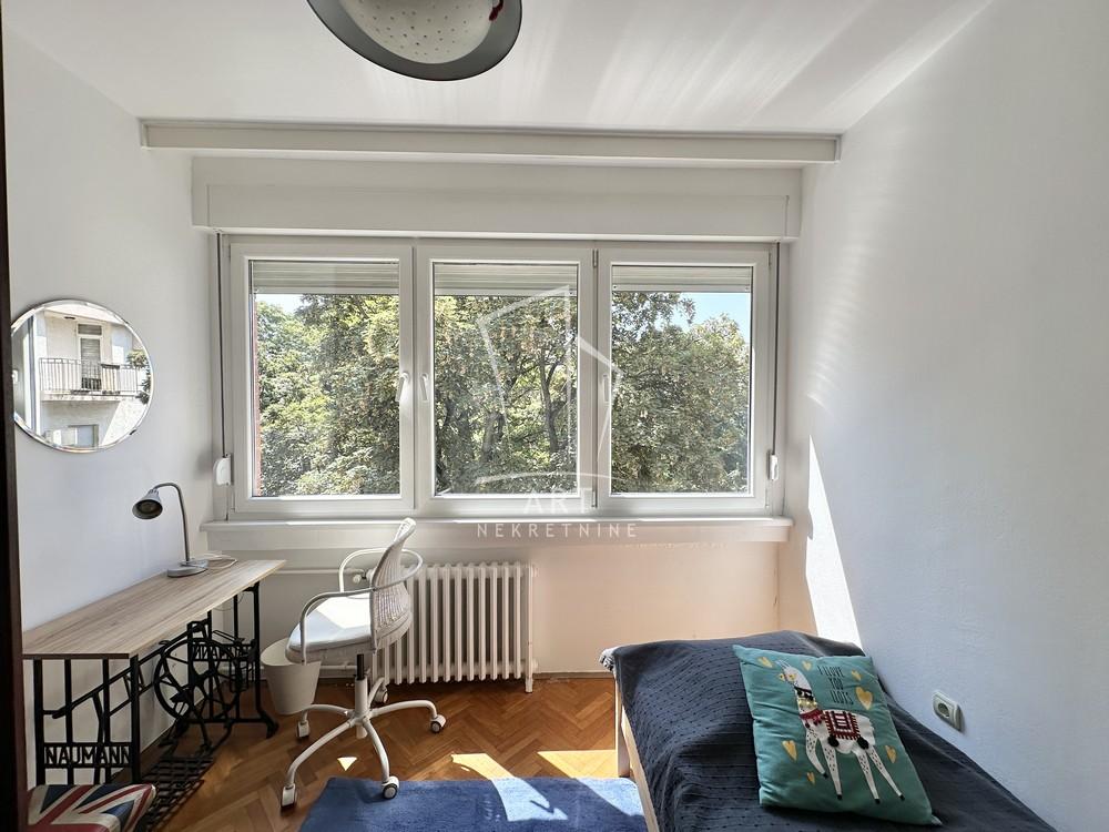 Slika 6 - Bulevar Kralja Aleksandra, Dvoiposoban stan za izdavanje, 73m2, 700€