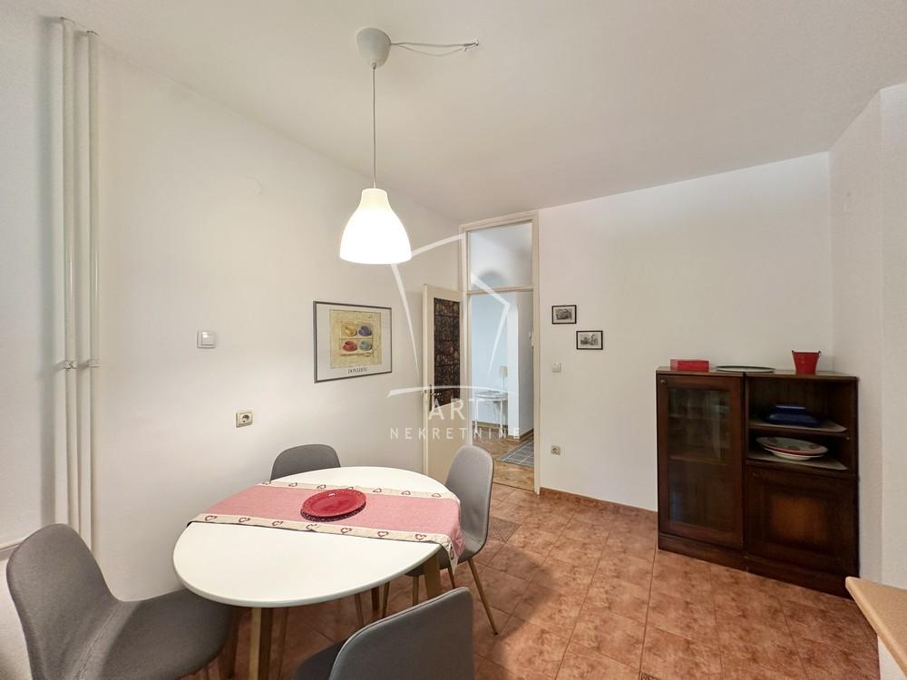 Slika 8 - Bulevar Kralja Aleksandra, Dvoiposoban stan za izdavanje, 73m2, 700€