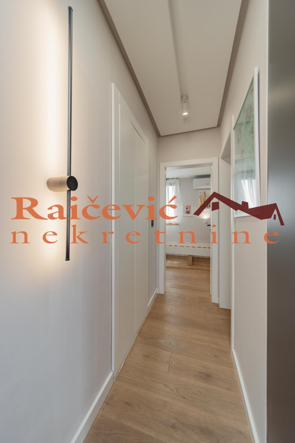 Slika 9 - Bulevar kralja Aleksandra, Trosoban stan na prodaju, 74m2, 299.000€