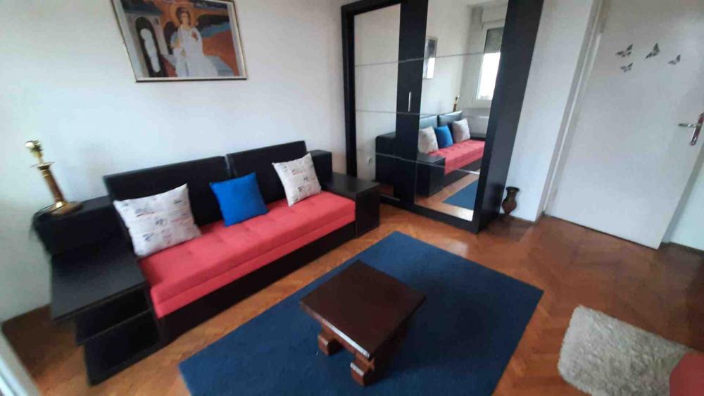 Slika 8 - Bulevar Mihajla Pupina, Četvorosoban stan za izdavanje, 100m2, 800€