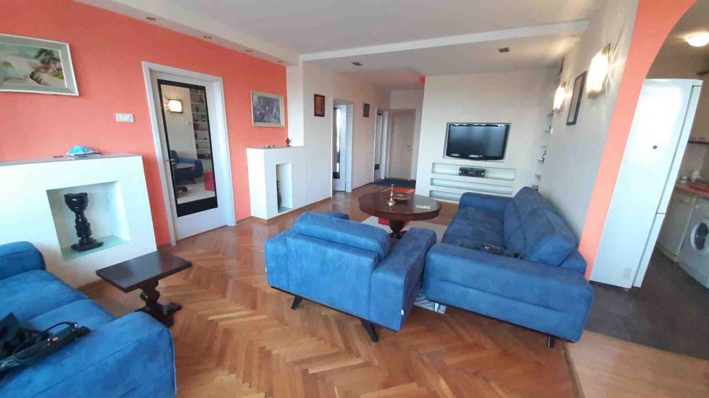 Glavna slika -Bulevar Mihajla Pupina, Četvorosoban stan za izdavanje, 100m2, 800€