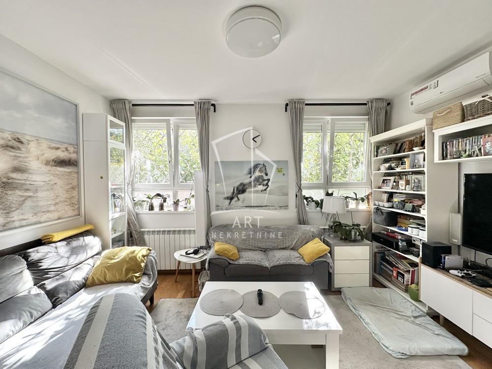 Glavna slika -Madridska, Dvoiposoban stan na prodaju, 61m2, 170.000€