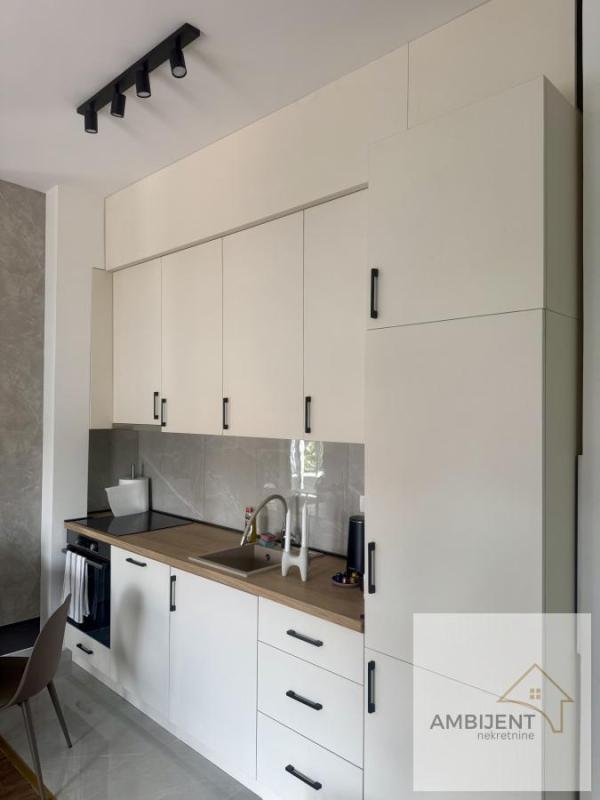 Slika 2 - Trosoban stan na prodaju, 65m2, 240.000€