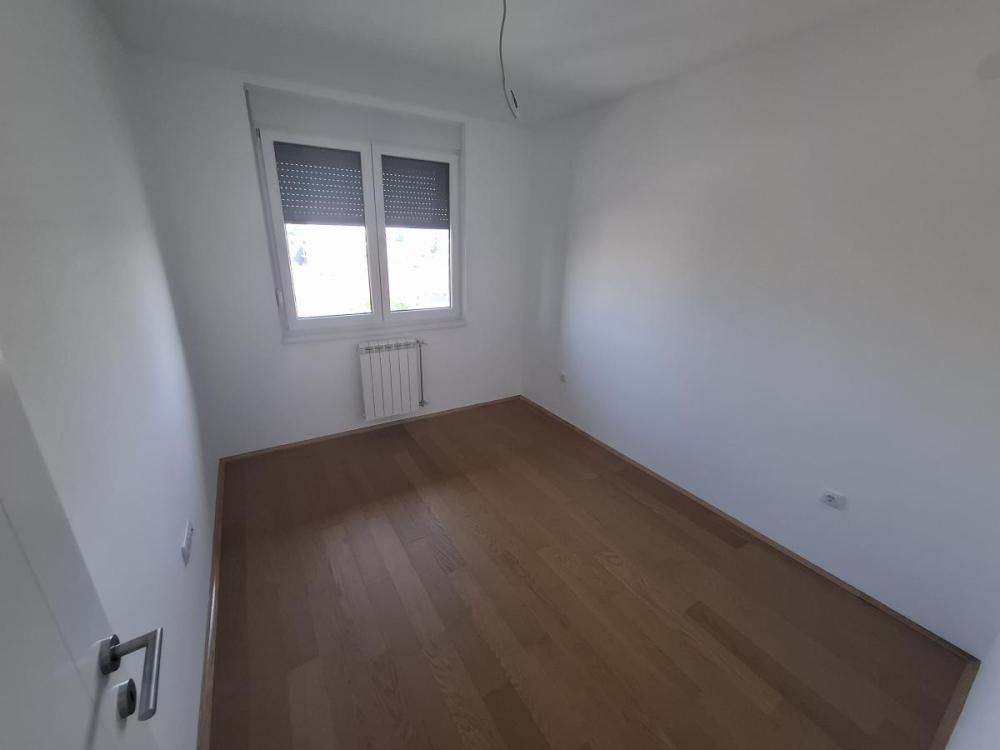 Slika 3 - Dvosoban stan za izdavanje, 42m2, 500€