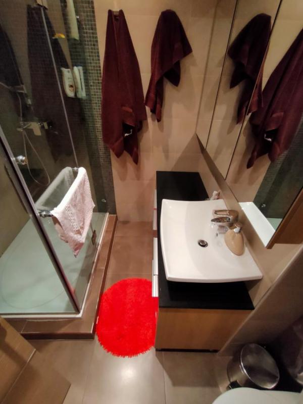 Slika 9 - Trosoban stan za izdavanje, 103m2, 1.300€