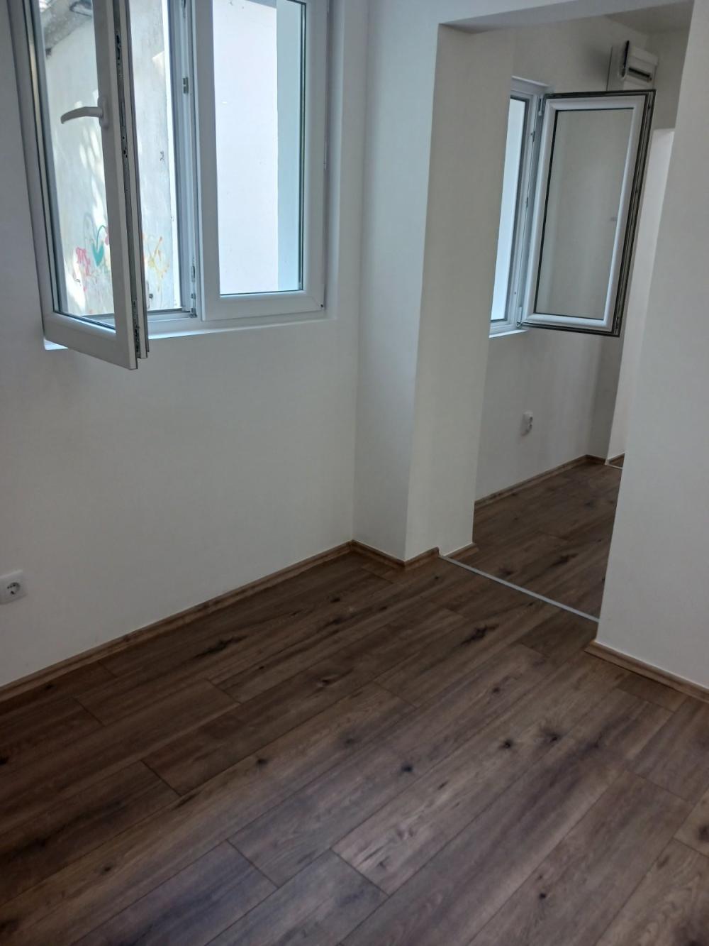 Slika 2 - Novogradska,  Kuća na prodaju, 34m2, 110.000€