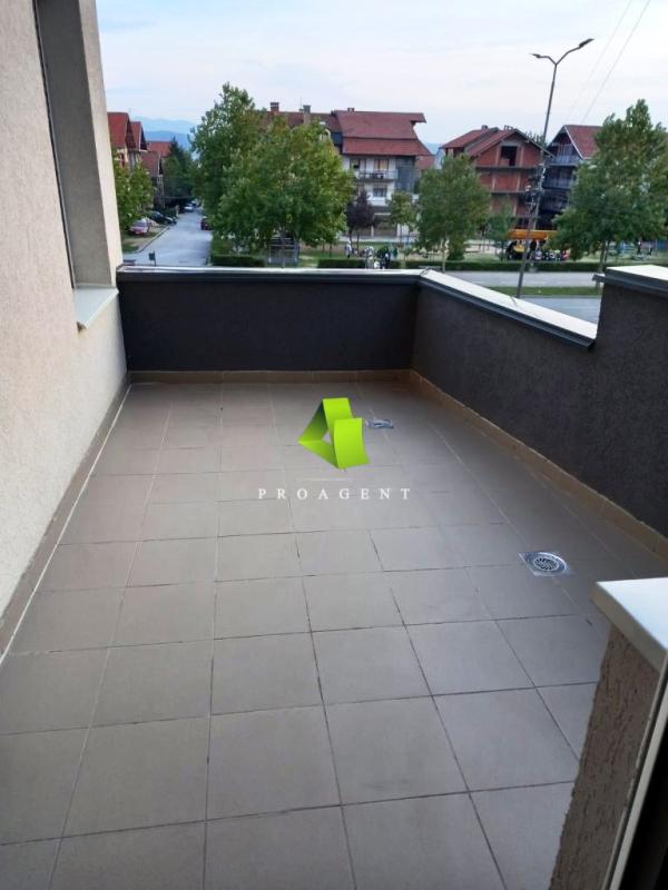 Slika 11 - Dvoiposoban stan na prodaju, 55m2, 120.000€