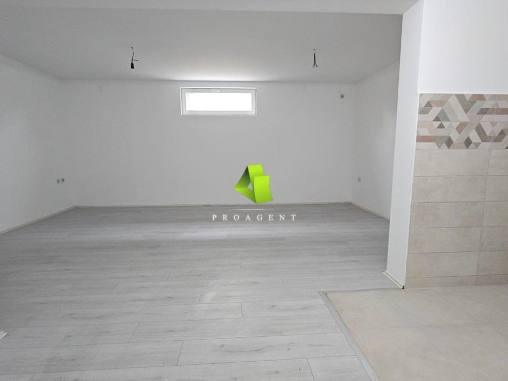 Slika 1 - Dvoiposoban stan na prodaju, 68m2, 55.000€