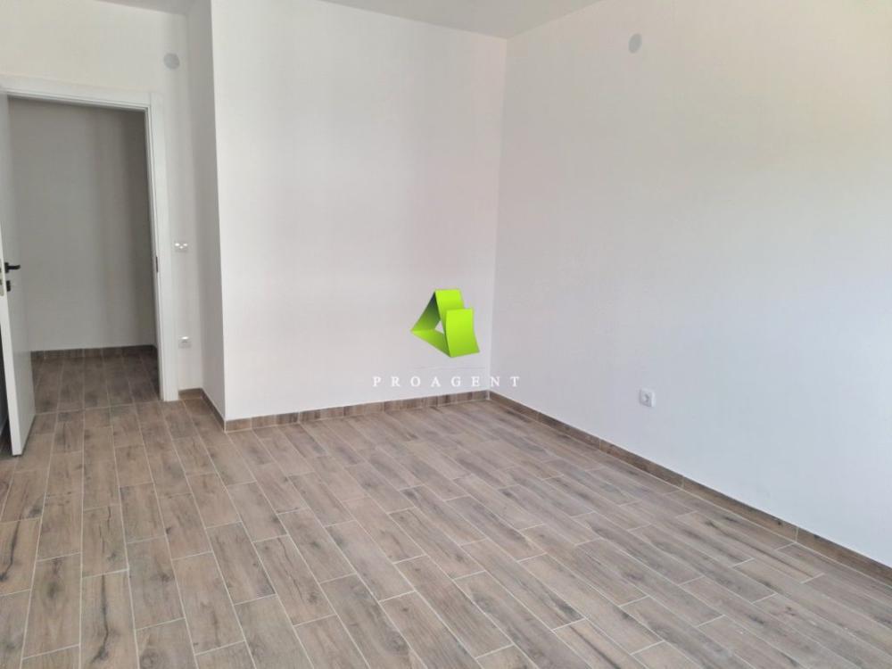 Glavna slika -Dvoiposoban stan na prodaju, 70m2, 129.500€