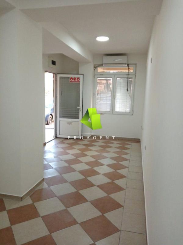 Slika 2 - Stanoja Bunuševca,  Lokal za izdavanje, 20m2, 250€