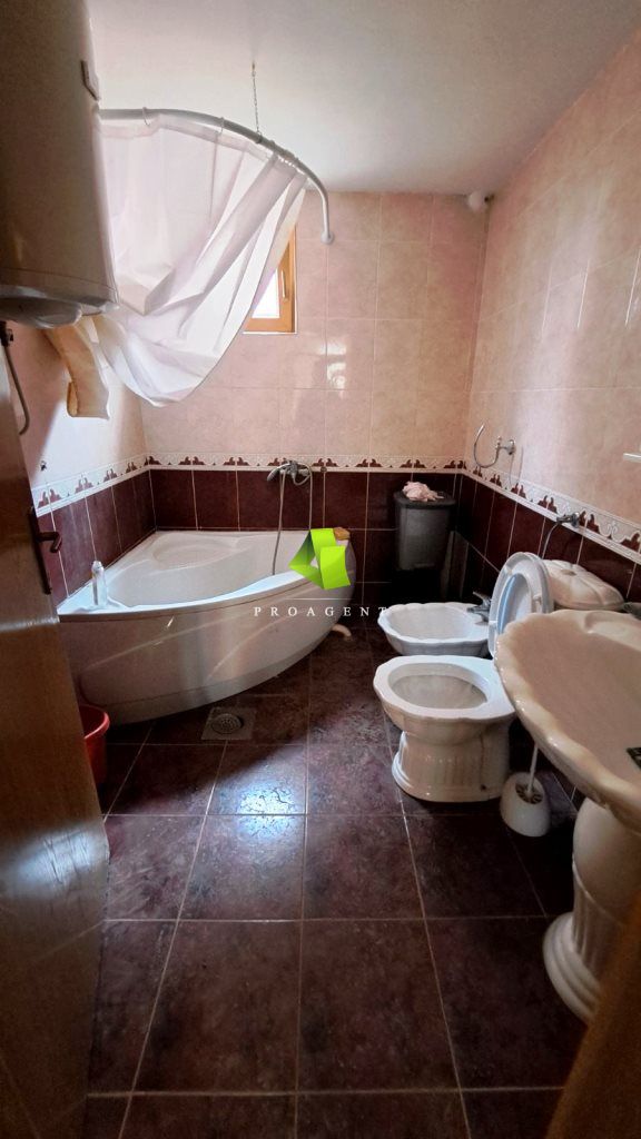 Slika 8 -  Lokal za izdavanje, 150m2, 1.100€