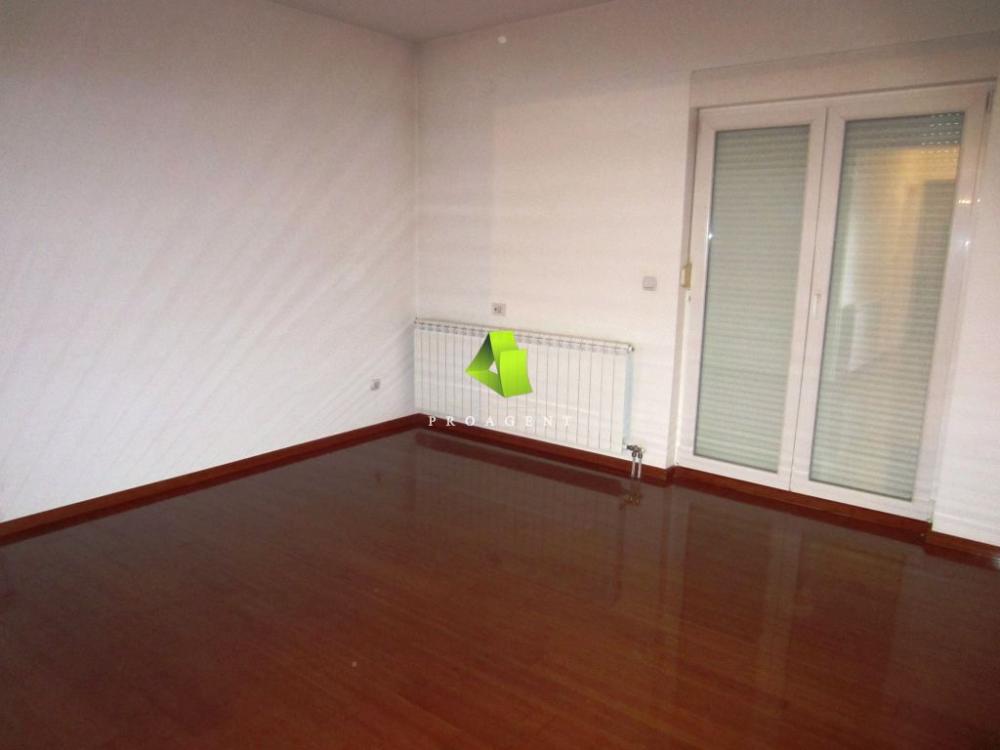 Slika 2 - Takovska,  Lokal za izdavanje, 90m2, 800€