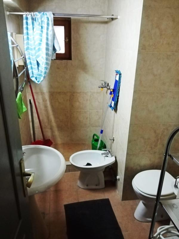 Slika 4 - Cara Dušana,  Lokal za izdavanje, 45m2, 350€