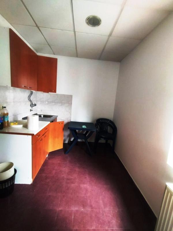 Slika 8 -  Lokal za izdavanje, 165m2, 900€