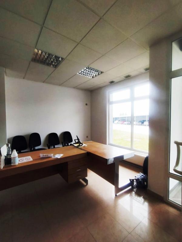 Slika 9 -  Lokal za izdavanje, 165m2, 900€