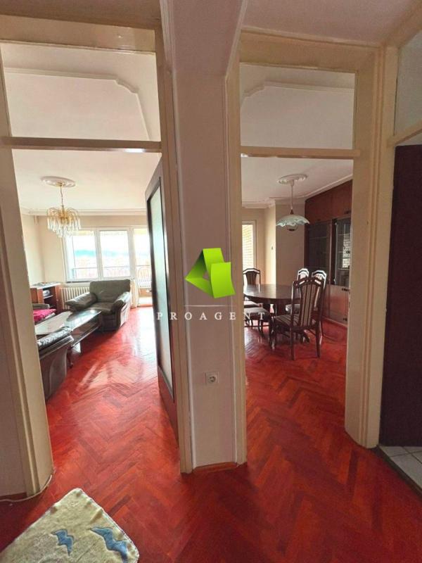 Slika 10 - Troiposoban stan za izdavanje, 100m2, 450€