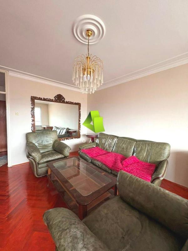 Glavna slika -Troiposoban stan za izdavanje, 100m2, 450€