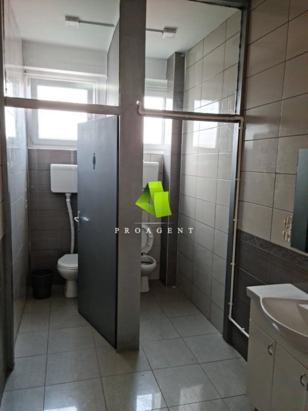 Slika 9 -  Lokal za izdavanje, 91m2, 1.150€